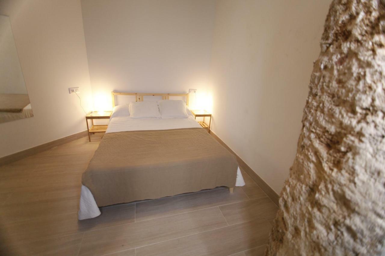 Magnifica Oportunidad, Junto A La Playa Y Al Teatro Falla * Cádiz